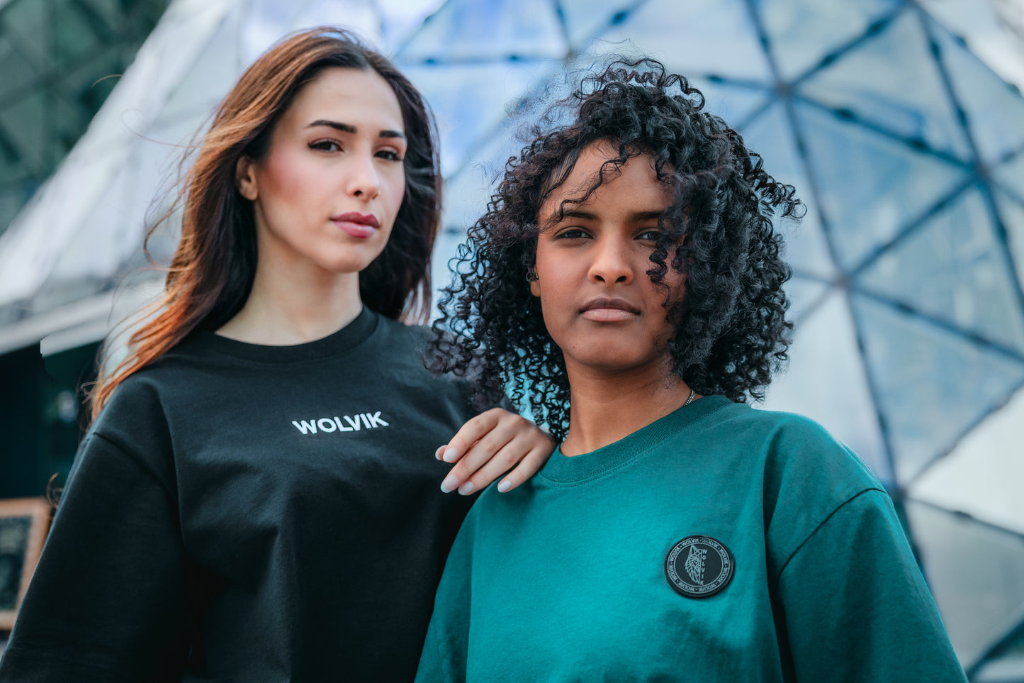 WOLVIK T-shirt Oversized Fit - Unisex Zwart